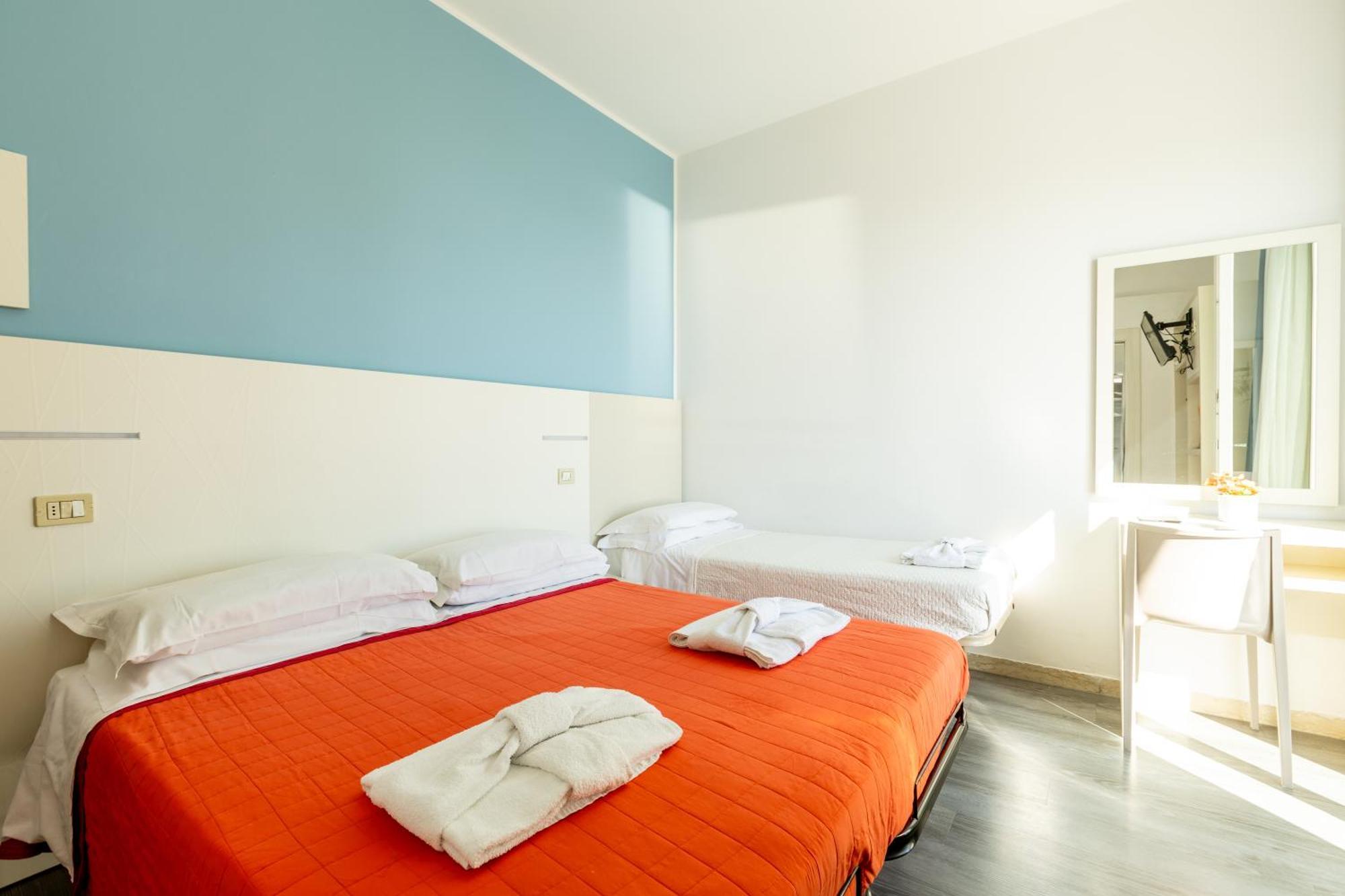 Hotel Kim Rimini Extérieur photo