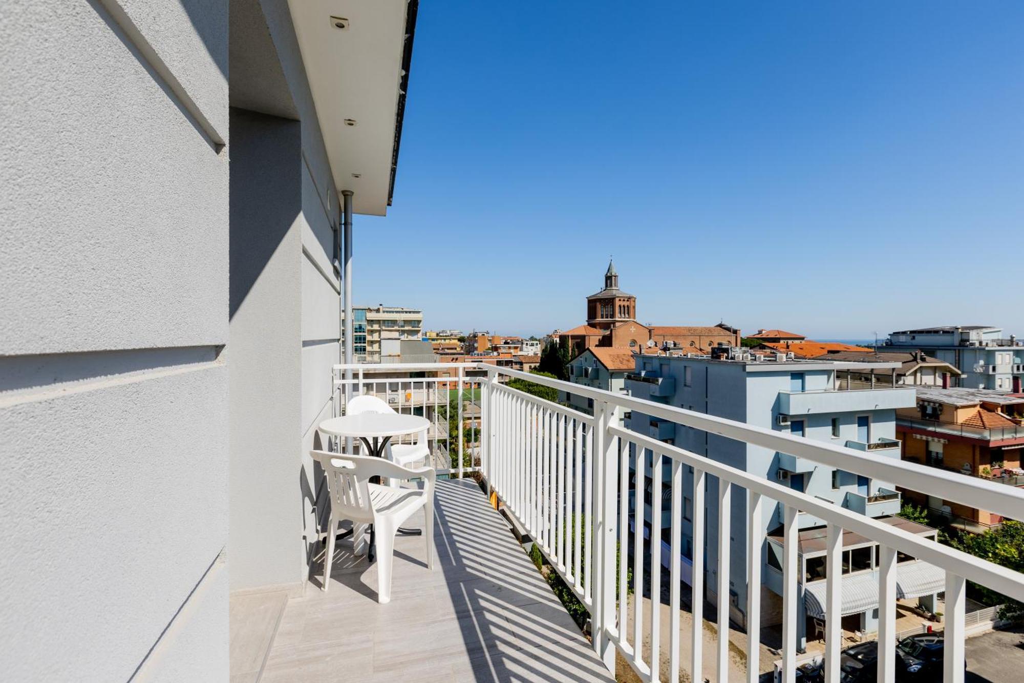 Hotel Kim Rimini Extérieur photo