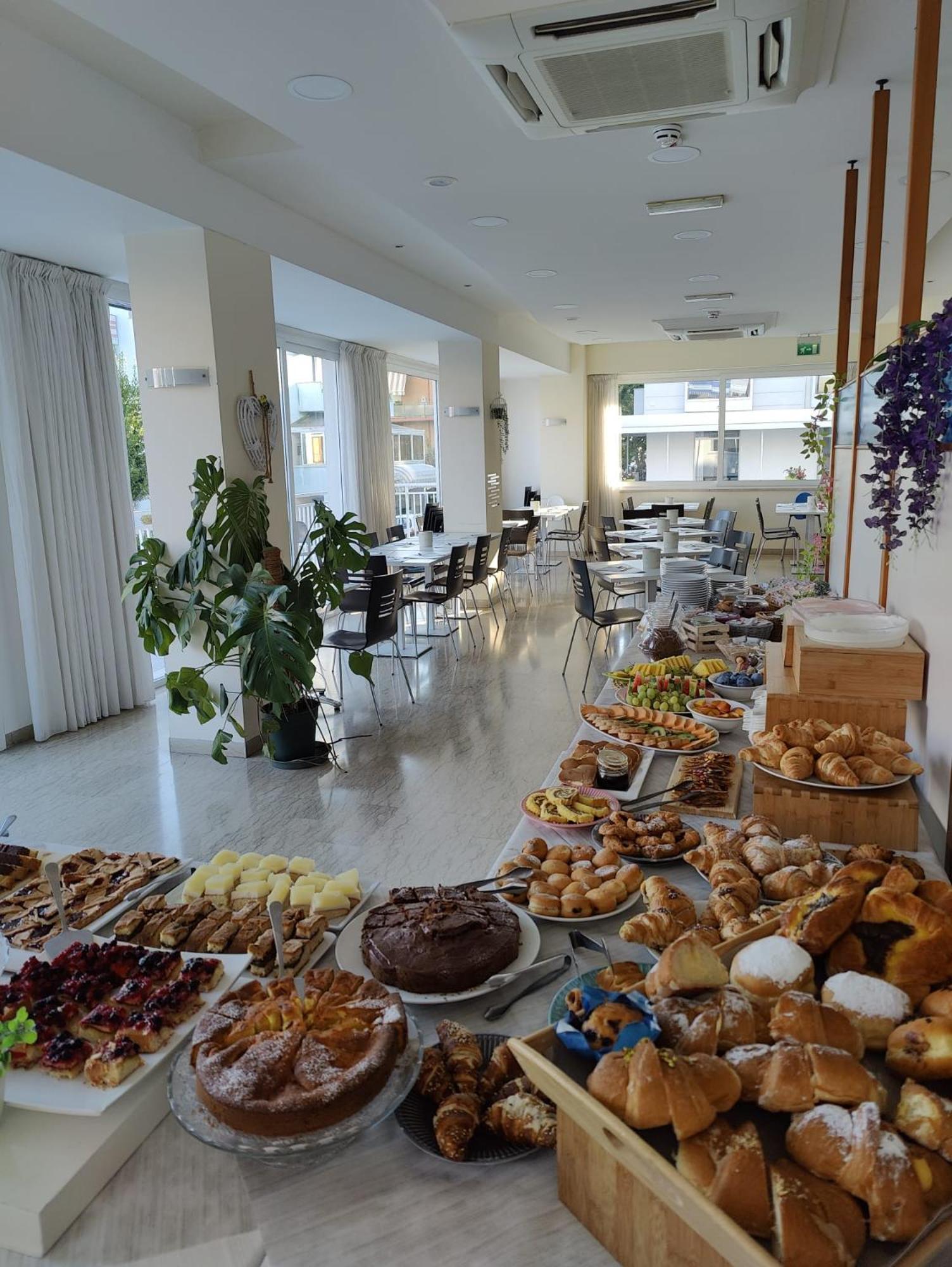 Hotel Kim Rimini Extérieur photo