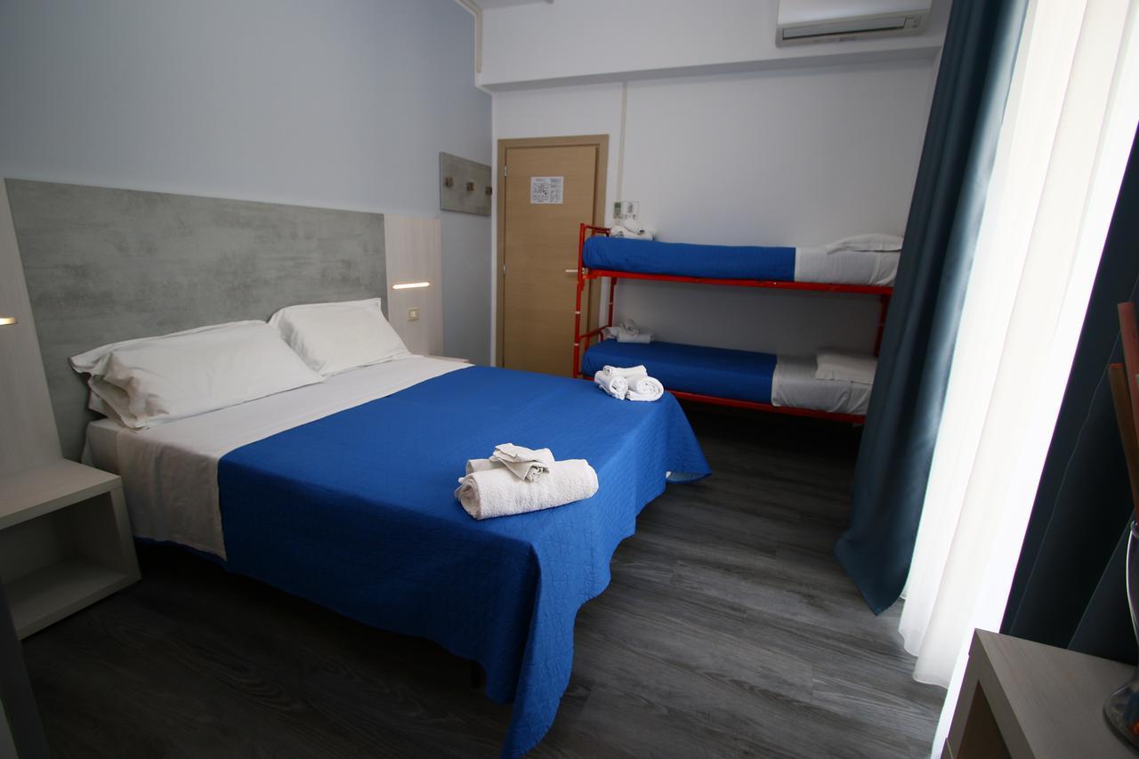 Hotel Kim Rimini Extérieur photo