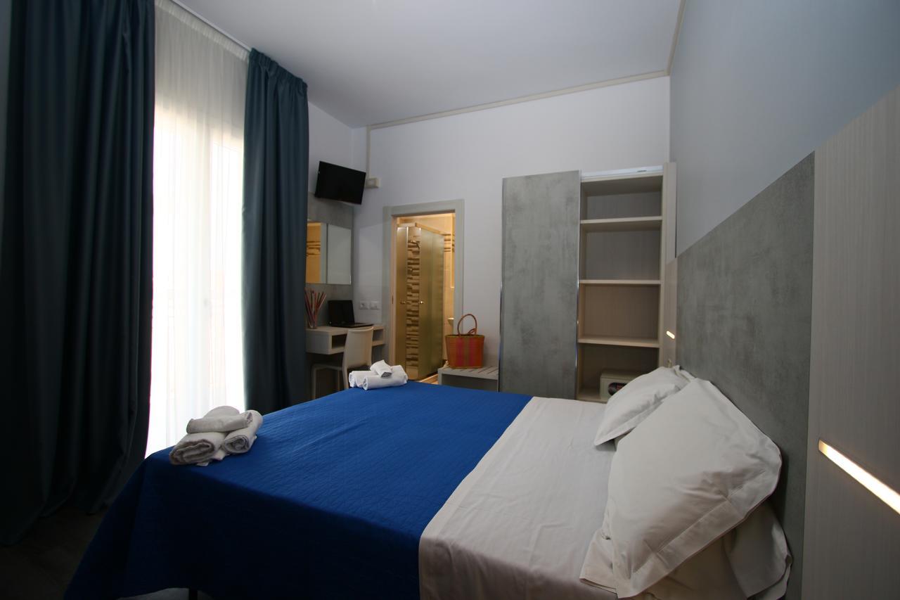 Hotel Kim Rimini Extérieur photo